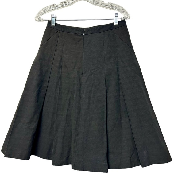 SINCLAIRE BLACK FLARE Pleated Zip Back Knee length Skirt Size 4 - Picture 2 of 11